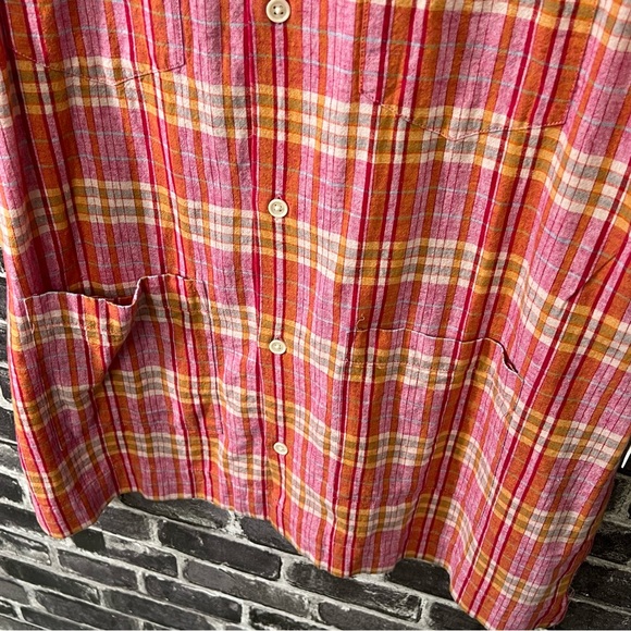 NWT Corridor NYC Vibrant Pink Summer Shirt - Size L - Picture 8 of 12